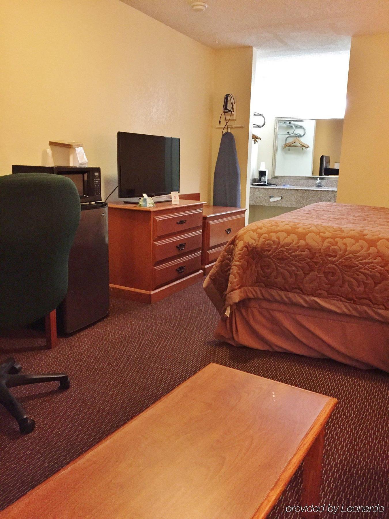 Americas Best Value Inn - Brookhaven Extérieur photo