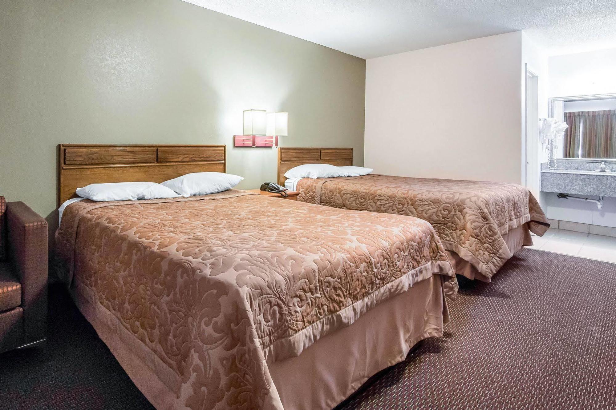 Americas Best Value Inn - Brookhaven Extérieur photo